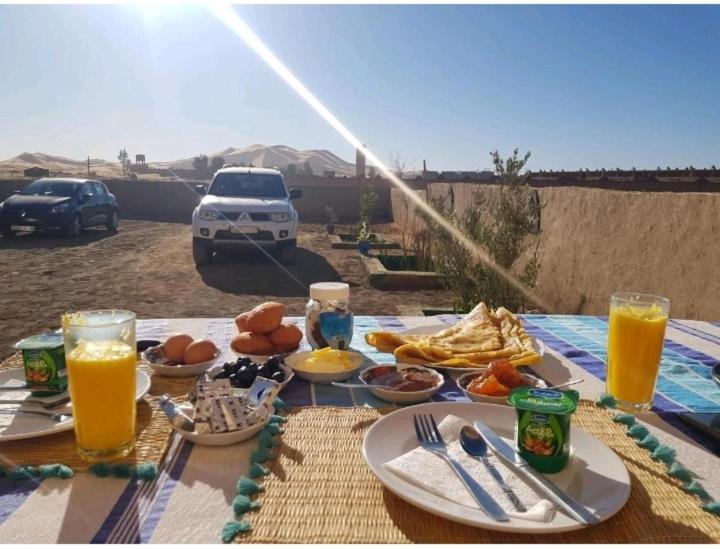 מרזאוגה Maison Riad Tamarighte מראה חיצוני תמונה